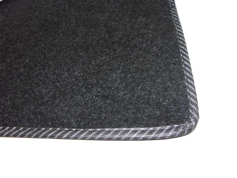 Tappeto da cabina Ford del 2006 Freno a mano Basic nel mezzo 51635